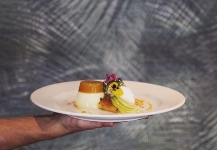 Manhattan Restaurant - Tourism Search 24