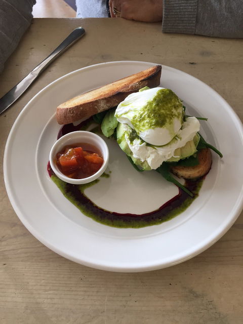 The Green Room On High Street - Tourism Search 6