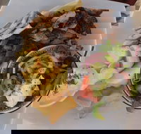 Yanni's Taverna - Tourism Search