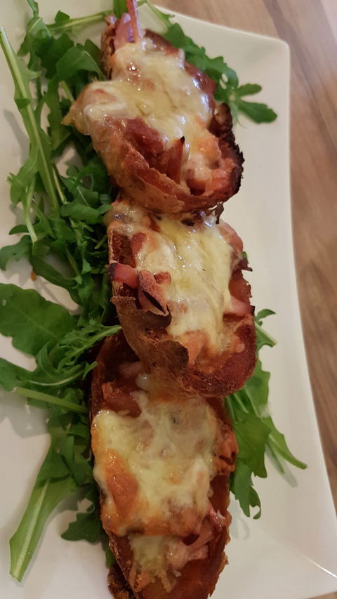 Samual Grays Cafe & Bar - Tourism Search 3