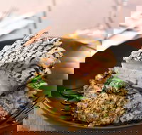 Commercial Hotel Motel Bistro - Tourism Search