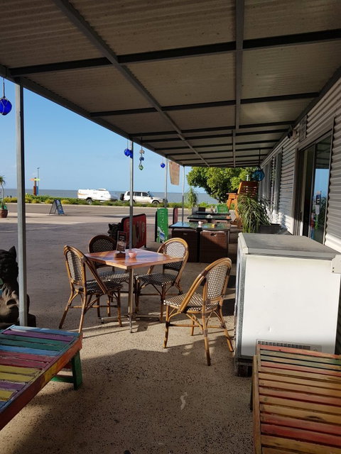Seaview Deli Cafe - Tourism Search 3