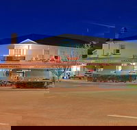 Grand Old Crow Hotel - Tourism Search