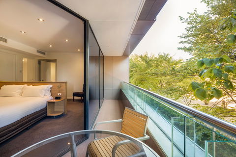 Crowne Plaza Canberra - Tourism Search 14