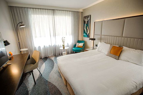 Royal Pacific Hotel - Tourism Search 6