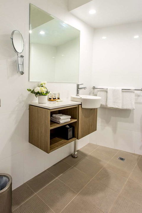 Pacific Hotel Brisbane - Tourism Search 1