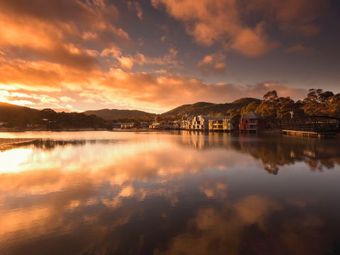 Novotel Lake Crackenback Resort & Spa - Tourism Search 1