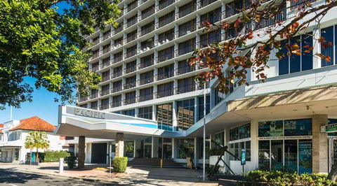 Pacific Hotel Cairns - Tourism Search 1