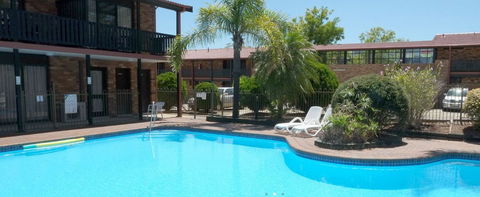 Maclin Lodge - Tourism Search 1