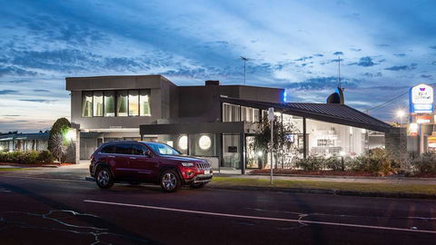 Best Western Mahoneys Motor Inn - Tourism Search 0