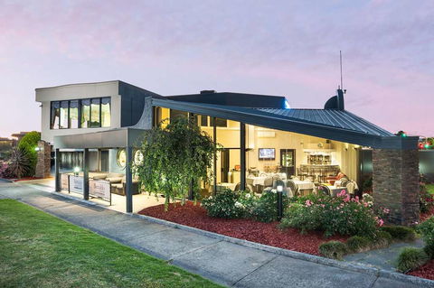 Best Western Mahoneys Motor Inn - Tourism Search 1