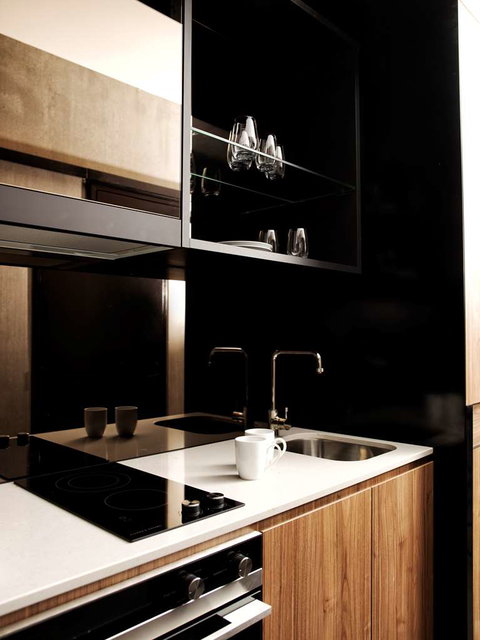 A By Adina Canberra - Tourism Search 17