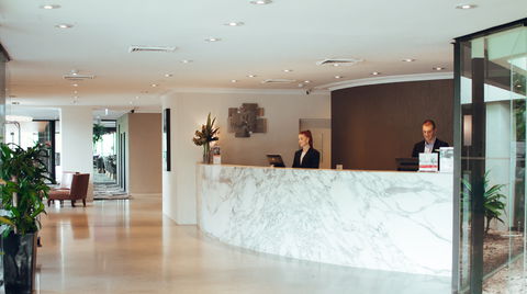 Holiday Inn Warwick Farm - Tourism Search 2