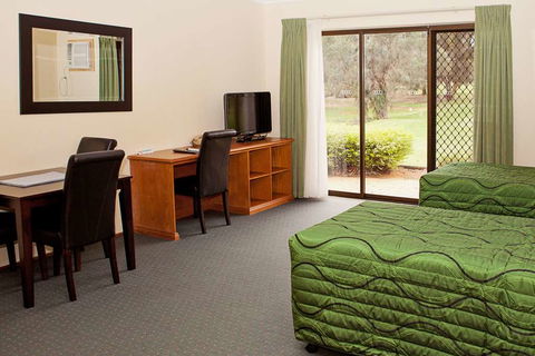 Comfort Inn & Suites Riverland - Tourism Search 2