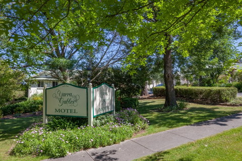 Yarra Gables Motel - Tourism Search 0