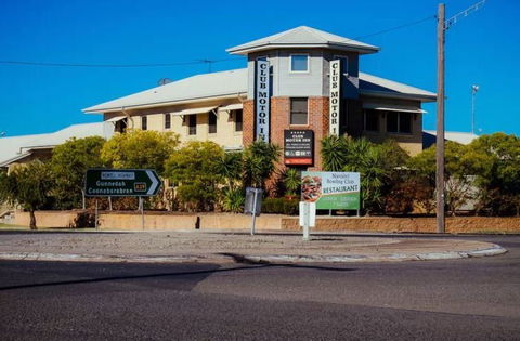 MAS Country Club Motor Inn - Tourism Search 0