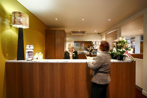 Best Western Plus The Tudor-Box Hill - Tourism Search 1