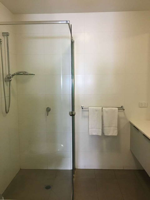 Best Western Plus The Tudor-Box Hill - Tourism Search 3