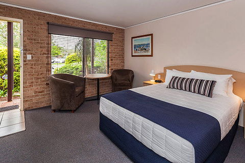 Macquarie Barracks Inn - Tourism Search 1