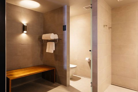 Macq 01 Hotel - Tourism Search 2