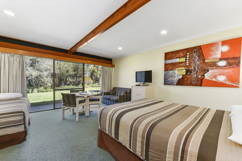 William Macintosh Motor Lodge - Tourism Search 8