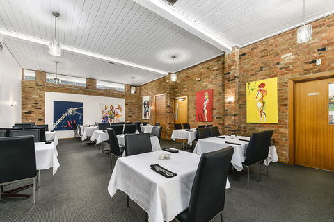 William Macintosh Motor Lodge - Tourism Search 13