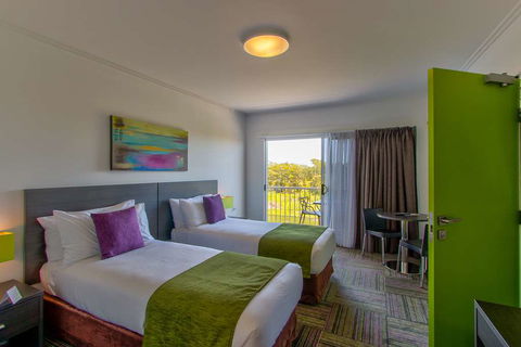 Mackay Oceanside Central Hotel - Tourism Search 6