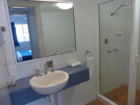 Mackay Seabreeze Apartments - Tourism Search 8