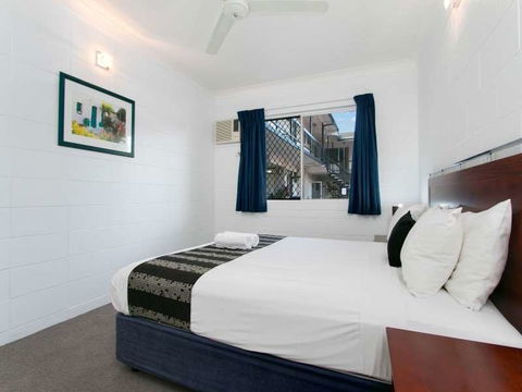 Cairns City Palms - Tourism Search 6