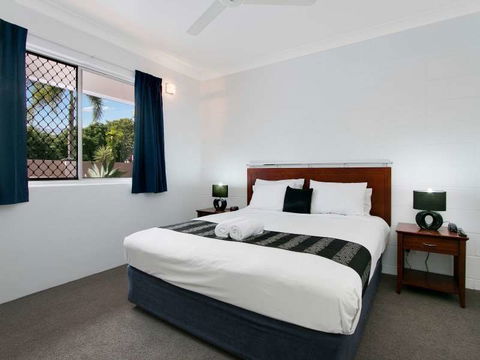 Cairns City Palms - Tourism Search 10