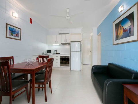 Cairns City Palms - Tourism Search 13