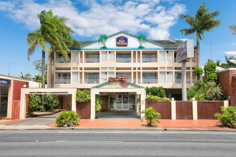 Cairns City Sheridan - Tourism Search 11