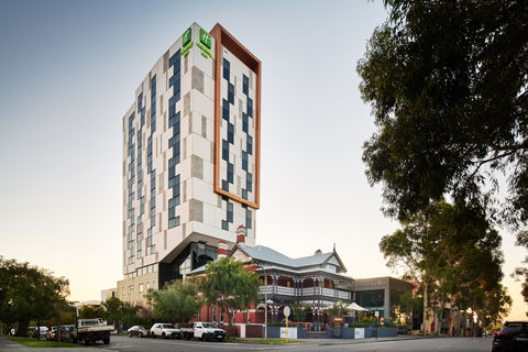 Holiday Inn West Perth - Tourism Search 2