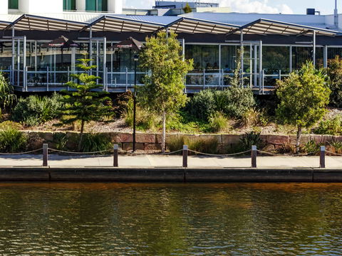 Mercure Sunshine Coast Kawana Waters - Tourism Search 1