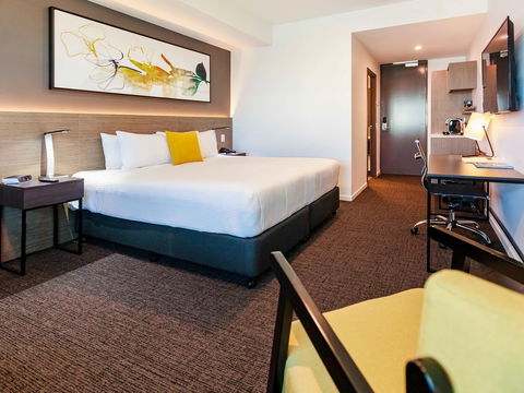 Mercure Sunshine Coast Kawana Waters - Tourism Search 3