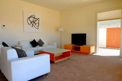 York Cove - Tourism Search 6