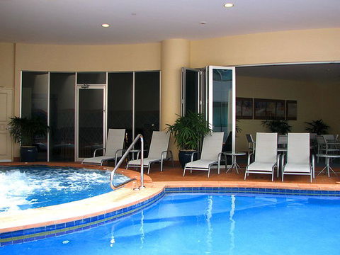 MacArthur Chambers - Tourism Search 2