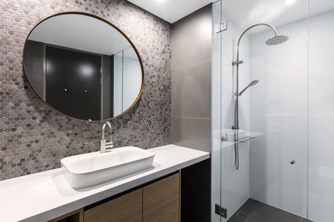 Vibe Hotel Canberra - Tourism Search 25