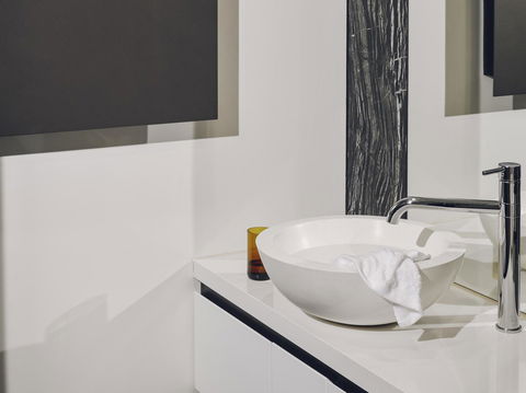 Nishi Apartments Eco Living By Ovolo - Tourism Search 5