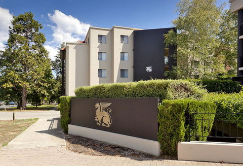 AAC Apartments - Griffin - Tourism Search 8