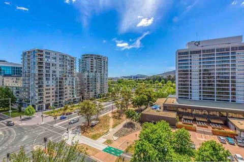 Spacious 1BR Stylish New Acton Apartment +Parking - Tourism Search 18