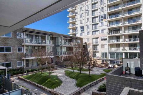 Spacious 1BR Stylish New Acton Apartment +Parking - Tourism Search 14