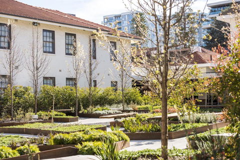 Peppers Gallery Hotel - Tourism Search 31