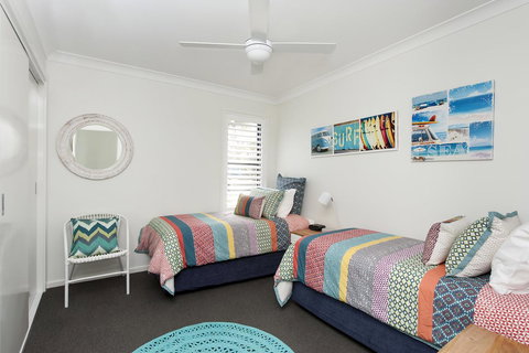 Mollymook Beachfront Penthouse 9 - Tourism Search 6