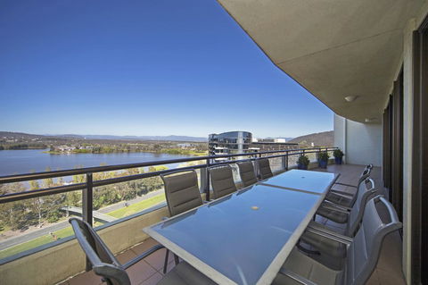 BreakFree Capital Tower Apartments - Tourism Search 31