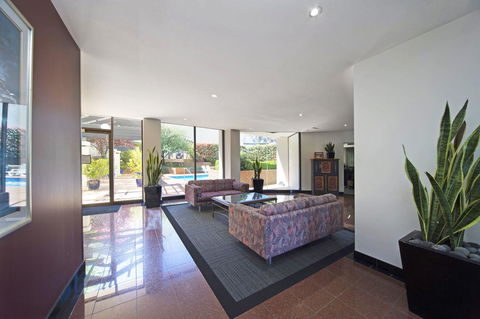 BreakFree Capital Tower Apartments - Tourism Search 22