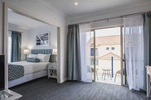 Marina Hotel - Tourism Search 8