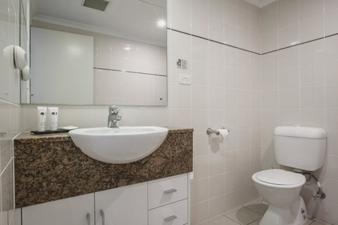 Marina Hotel - Tourism Search 13