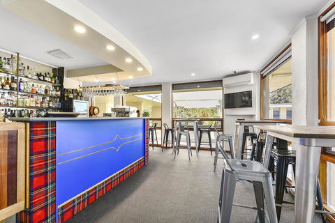 William Macintosh Motor Lodge - Tourism Search 37