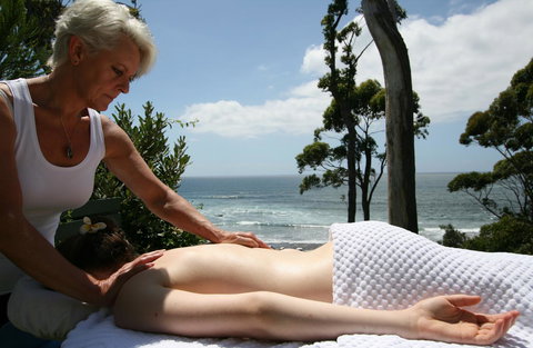 Mollymook Beach Waterfront - Tourism Search 20